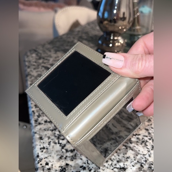 Beijo tan/taupe handbag. - Picture 6 of 8